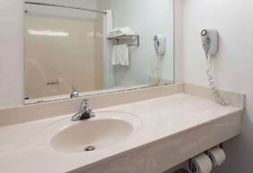 GrandStay Hotel & Suites Hastings