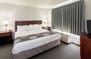GrandStay Hotel & Suites Hastings