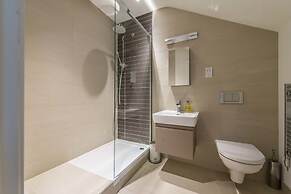 Hampden Apartments - The Victoria