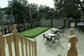 Amelia Schoolhouse Inn