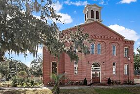 Amelia Schoolhouse Inn