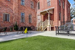 Amelia Schoolhouse Inn