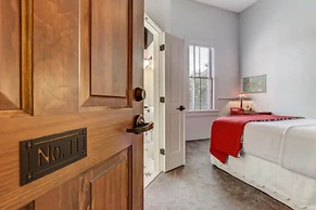 Amelia Schoolhouse Inn