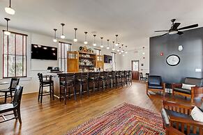 Amelia Schoolhouse Inn