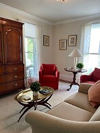 River House Inn Bed & Breakfast