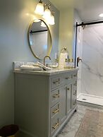 River House Inn Bed & Breakfast