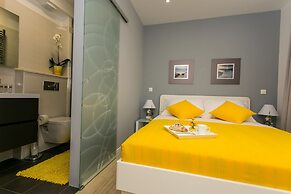 Luxury  Apartments Giovanni with  pool