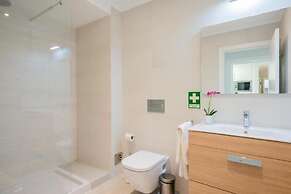 137 Lux Residence