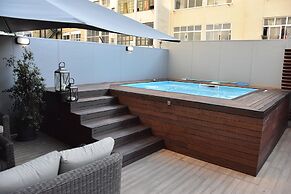 137 Lux Residence
