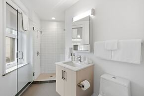 Placemakr Dupont Circle