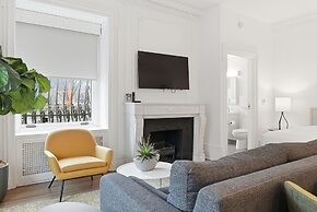 Placemakr Dupont Circle