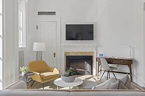 Placemakr Dupont Circle