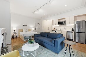 Placemakr Dupont Circle