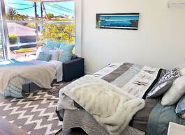 Sea view guest house