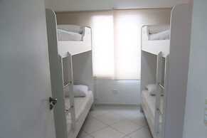 Pé na areia do Guarujá - Praia do Tombo (12F)