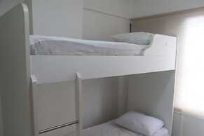 Pé na areia do Guarujá - Praia do Tombo (12F)