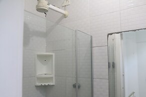 Pé na areia do Guarujá - Praia do Tombo (12F)