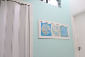 Pé na areia do Guarujá - Praia do Tombo (12F)