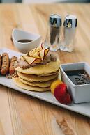 Delta Hotels by Marriott Thunder Bay