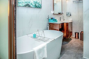 Junluxe Meizhou Island IECC