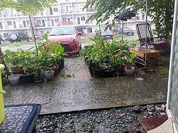 Angel Travellers Transit House