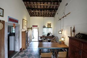 Yellow and Black Guesthouse