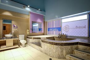 Surreal Motel- XinJhung Branch