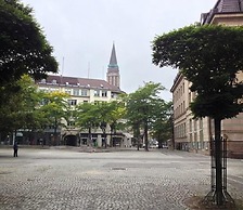 Luxx City Apartments & Suites