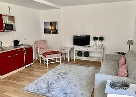 Luxx City Apartments & Suites