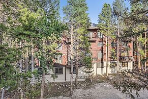 Lances West 7 2 Bedroom Condo by RedAwning