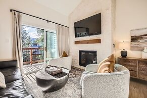 Lances West 7 2 Bedroom Condo by RedAwning