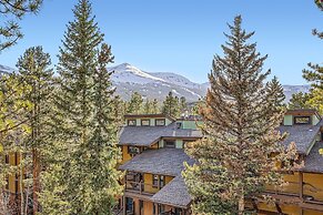 Lances West 7 2 Bedroom Condo by RedAwning