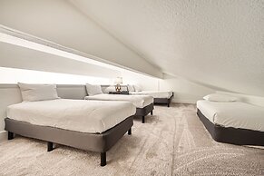 Lances West 7 2 Bedroom Condo by RedAwning