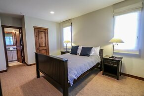 Graystone #2110 5 Bedroom Condo