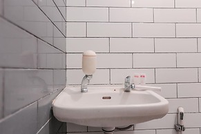 Super OYO Capital O 141 Fatmawati Cozy Residence