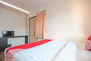Super OYO Capital O 141 Fatmawati Cozy Residence