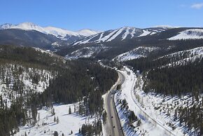 Journey Way 2 Br In Rendezvous 2 Bedroom Townhouse by Redawning