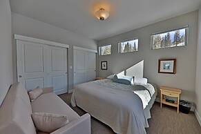 Journey Way 2 Br In Rendezvous 2 Bedroom Townhouse by Redawning