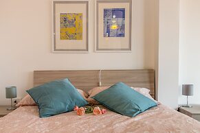 Basilica Sant'Antonio at 100 meters