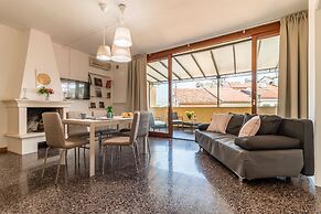 Basilica Sant'Antonio at 100 meters