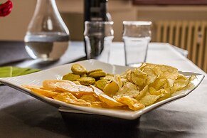 Basilica Sant'Antonio at 100 meters