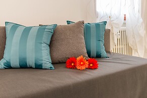 Basilica Sant'Antonio at 100 meters