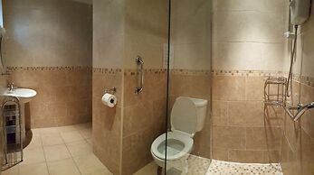 Norwyn Court