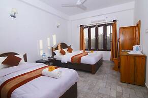 Chitwan Park Village