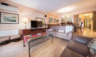 Apartamentos Montserrat