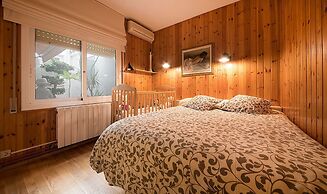 Apartamentos Montserrat