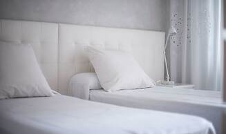 Apartamentos Montserrat