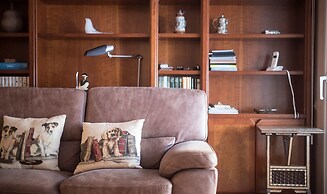 Apartamentos Montserrat