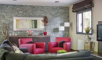 Villa Déjà Vu with stunning sea views