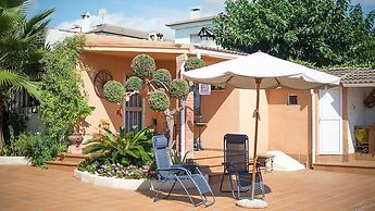 Tania House